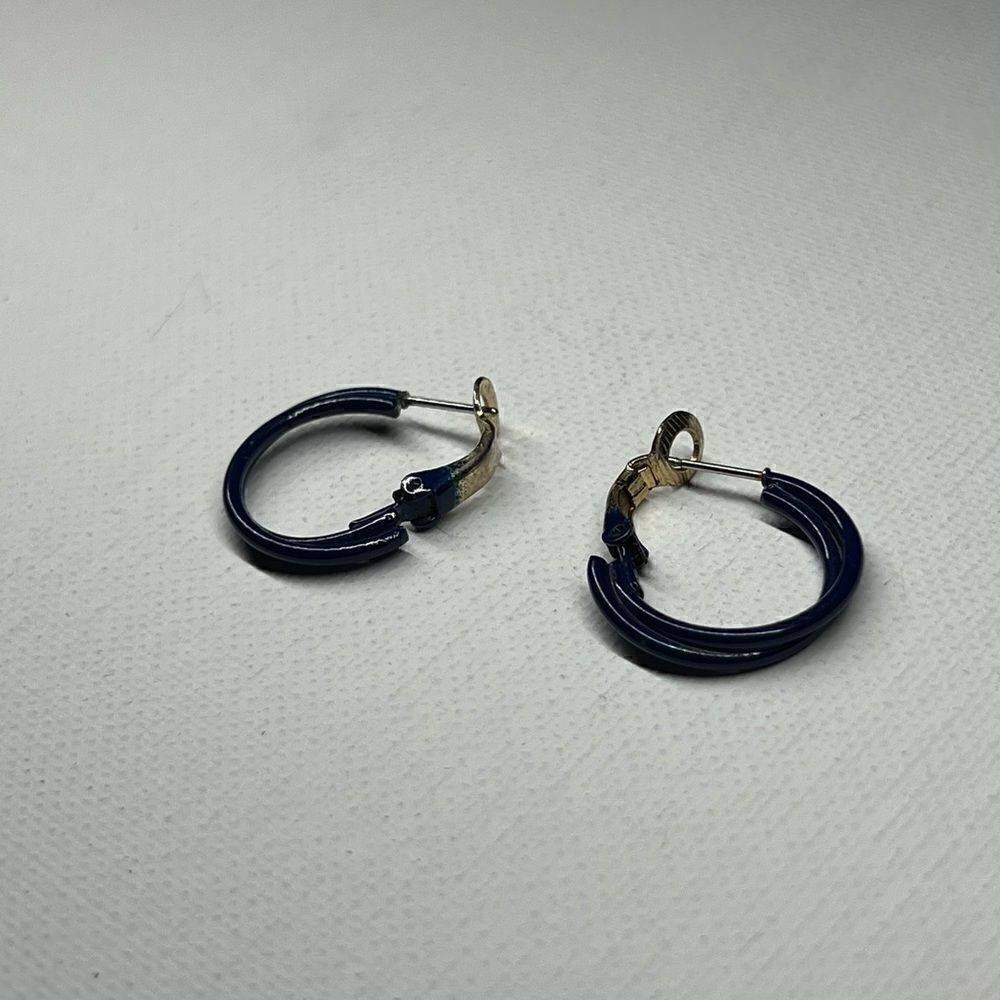 Earrings- Vintage swing clasp  Black Hoop Earrings